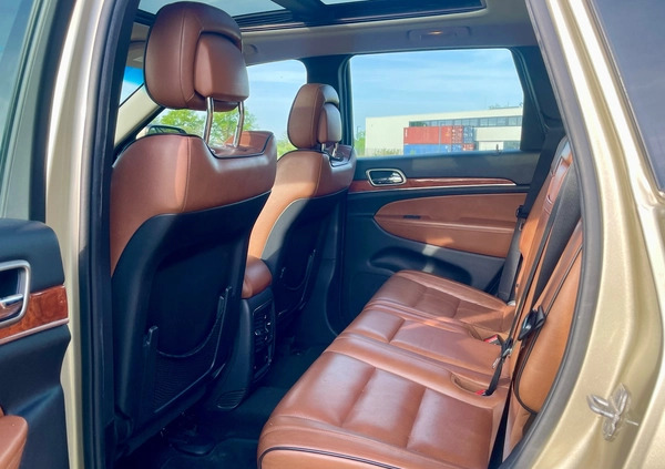 Jeep Grand Cherokee cena 65000 przebieg: 206000, rok produkcji 2011 z Nidzica małe 379